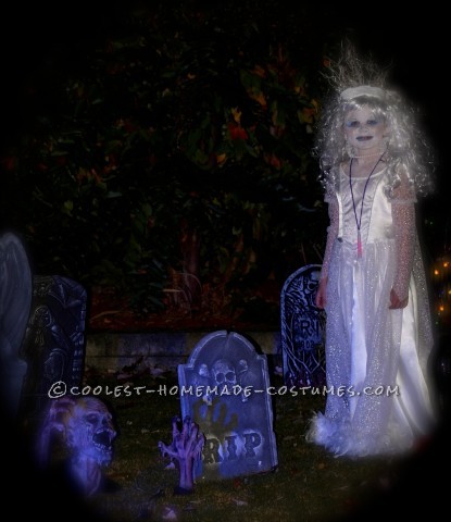 Original and Scary Ice Queen Costume for a Girl