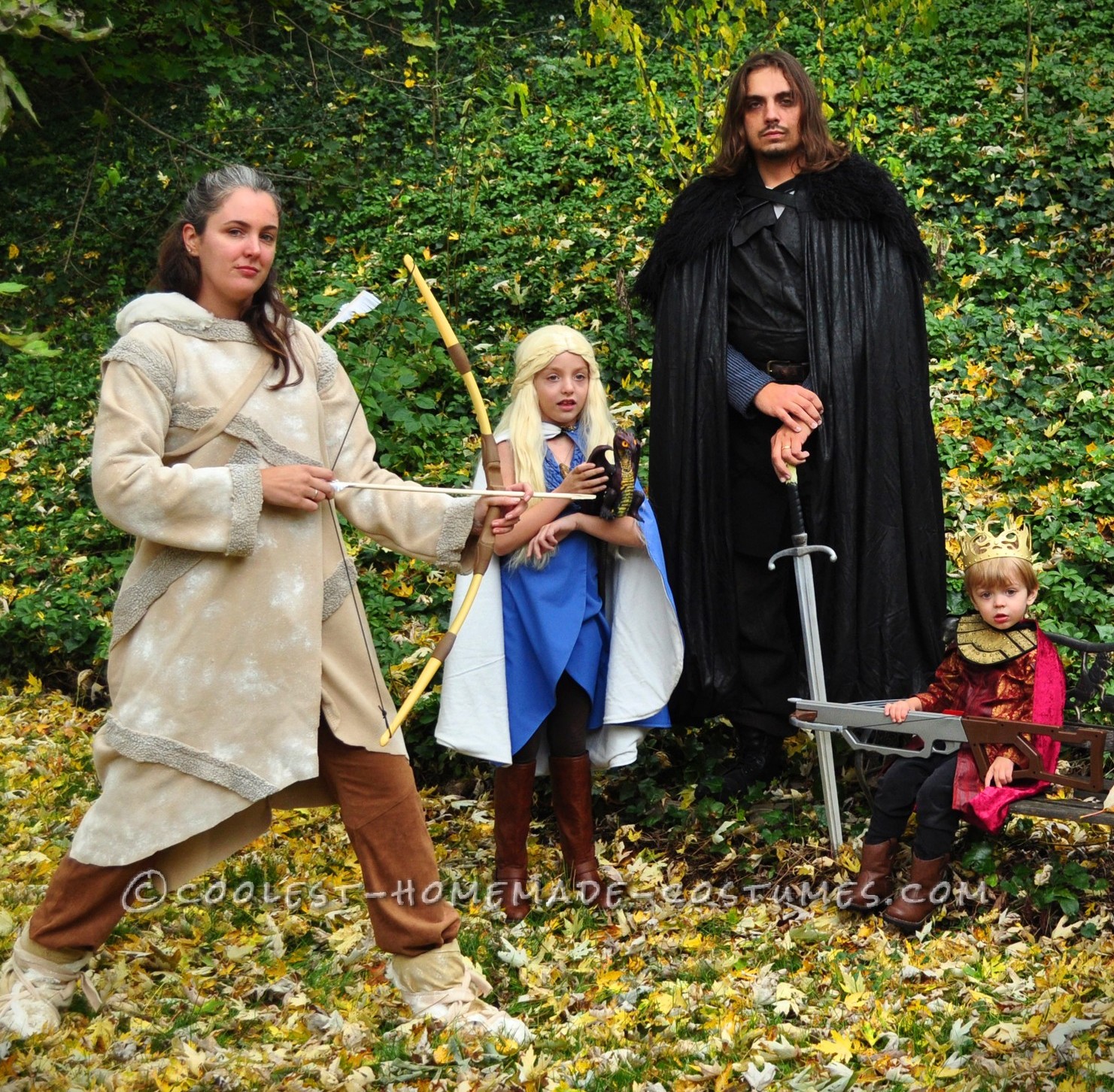 Coolest Game of Thrones Family Costume