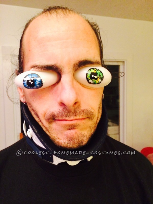 Detailed of plastic painted eyes. Note he was injured with a broken back and neck, but yet working on this dream costume!