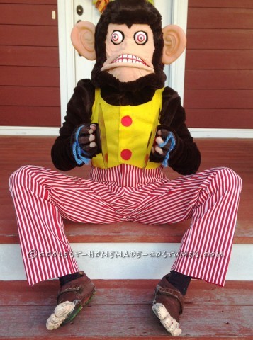 Coolest Homemade Monkey Group Costume