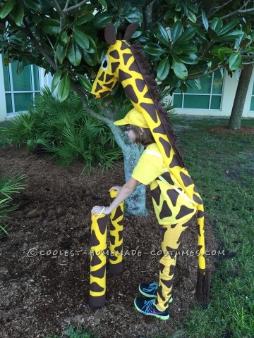 Cute No-Sew Giraffe Costume