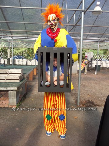 Killer Clown Captures Boy Illusion Costume