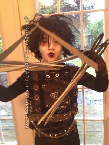 Last Minute Homemade Edward Scissorhands Costume