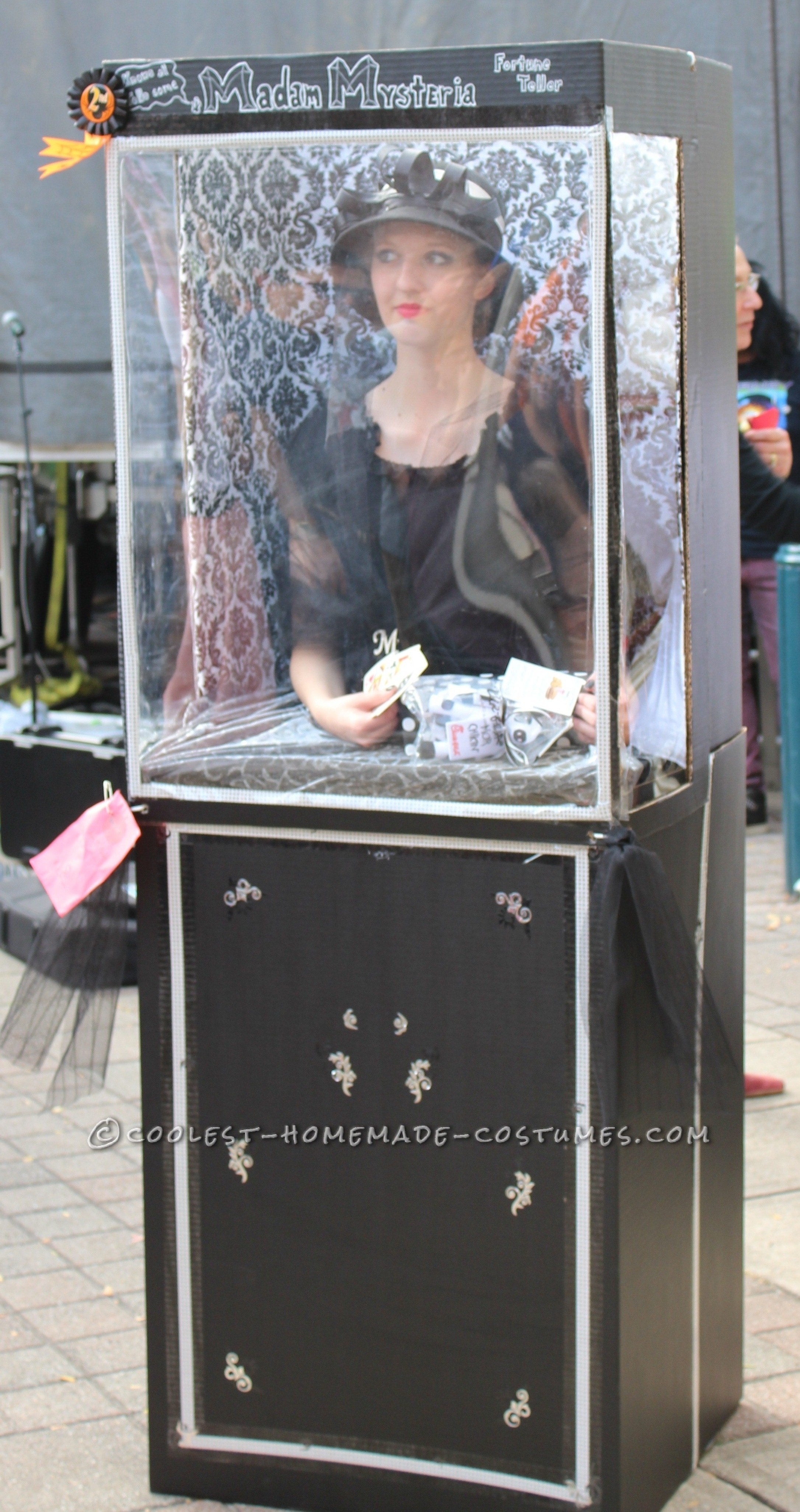 Coolest Madam Mysteria Fortune Teller Costume