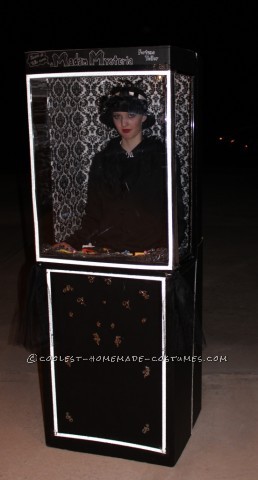 Coolest Madam Mysteria Fortune Teller Costume