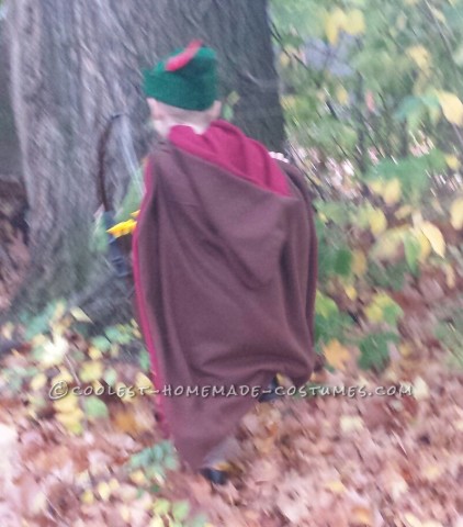 Cute Robin Hood Costume for a Boy