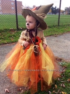 Coolest Homemade Wizard of Oz Girl's Costumes