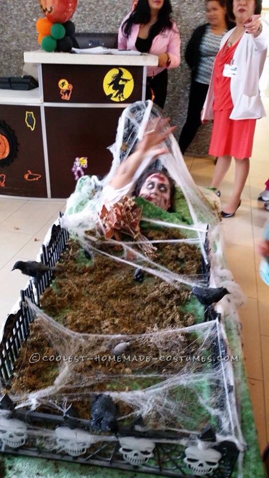 Creepy Rolling Graveyard Costume