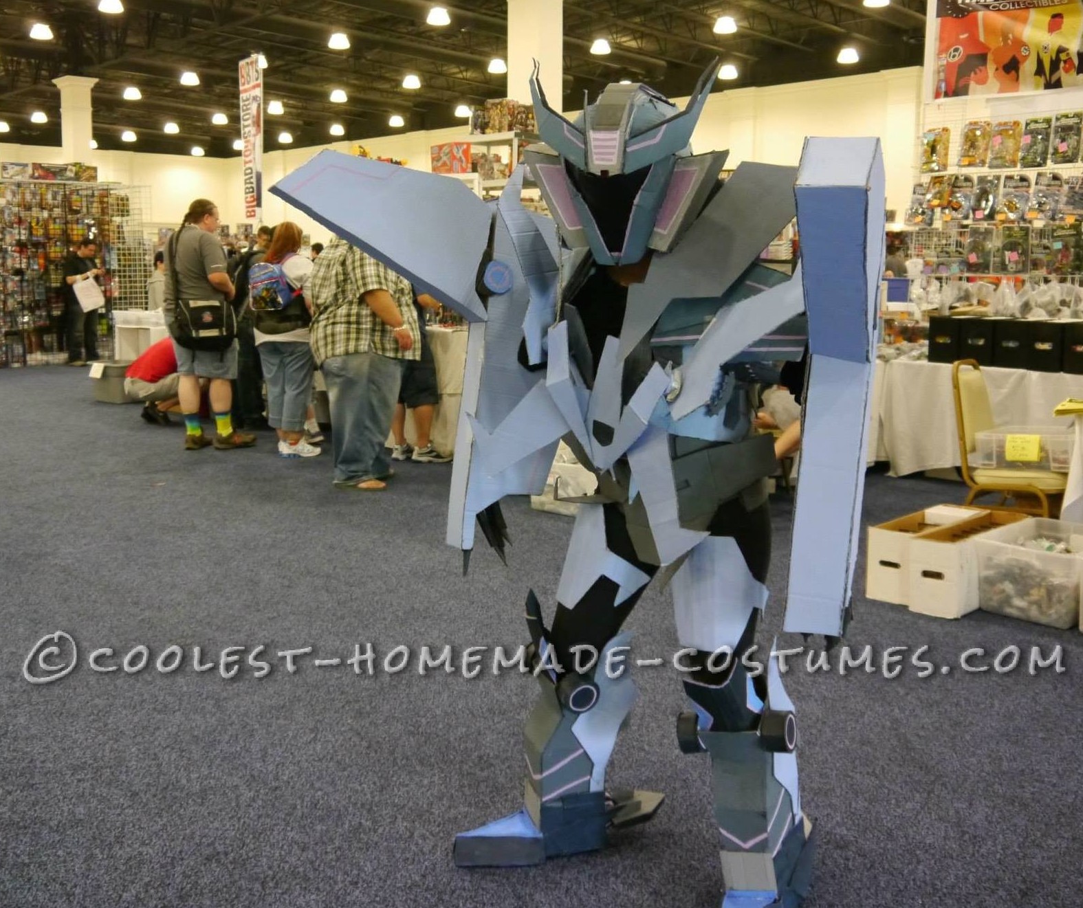 Original TF Prime Soundwave Costume