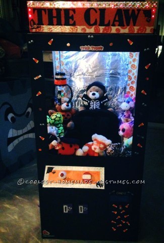 Cool Claw Machine Costume for a Girl