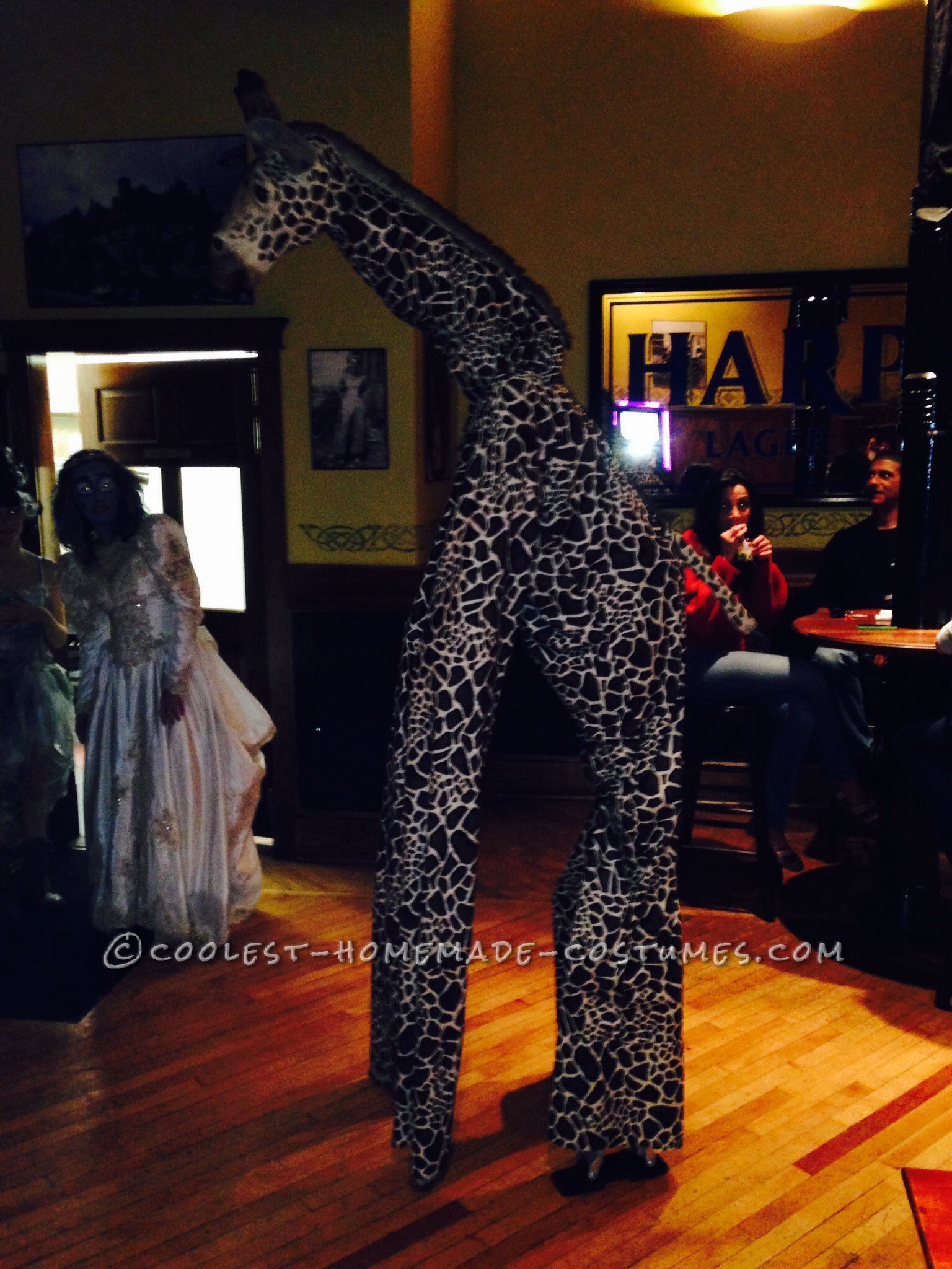 Cool Giraffe Costume on Stilts