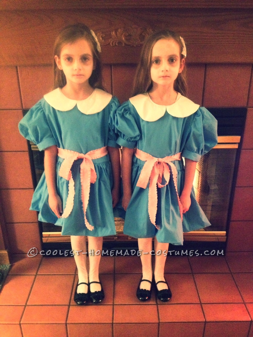 The Shining Twins Couple Costumes