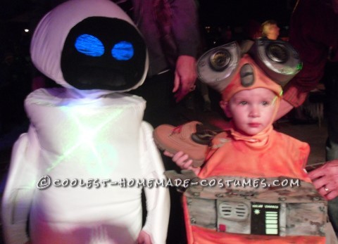 DIY Wall-E and E.V.E. Costumes for the Happiest Kids Ever!