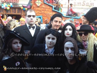 Cool Homemade Addams Family Group Costume