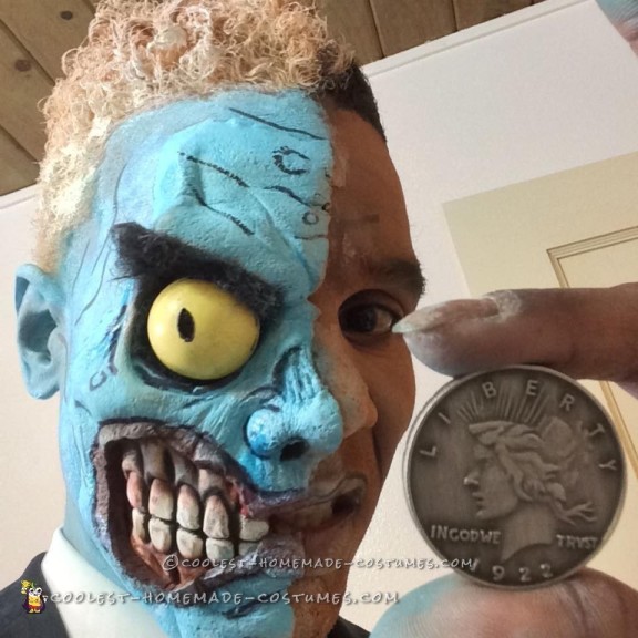 Verwant Barry taart Coolest Homemade Two Face (Harvey Dent) Costumes