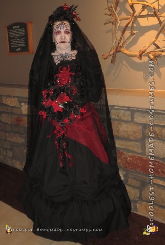 Black Widow Spider Bride Costume