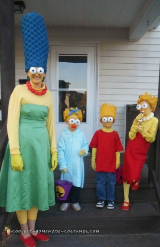 Coolest Family Simpson Costumes