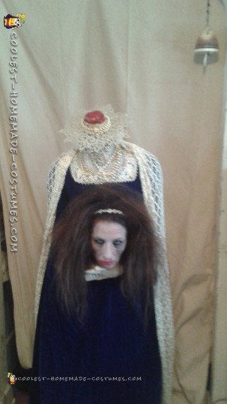 Headless Queen Costume