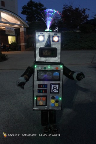 DIY Robot Costume that Lights Up!