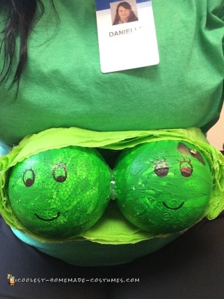 Twin Pregnancy Costume Two Peas in a Pod