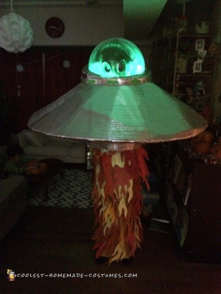 Awesome UFO Alien Costume that Lights Up!