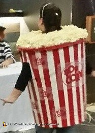 Easy Popcorn Bucket Costume