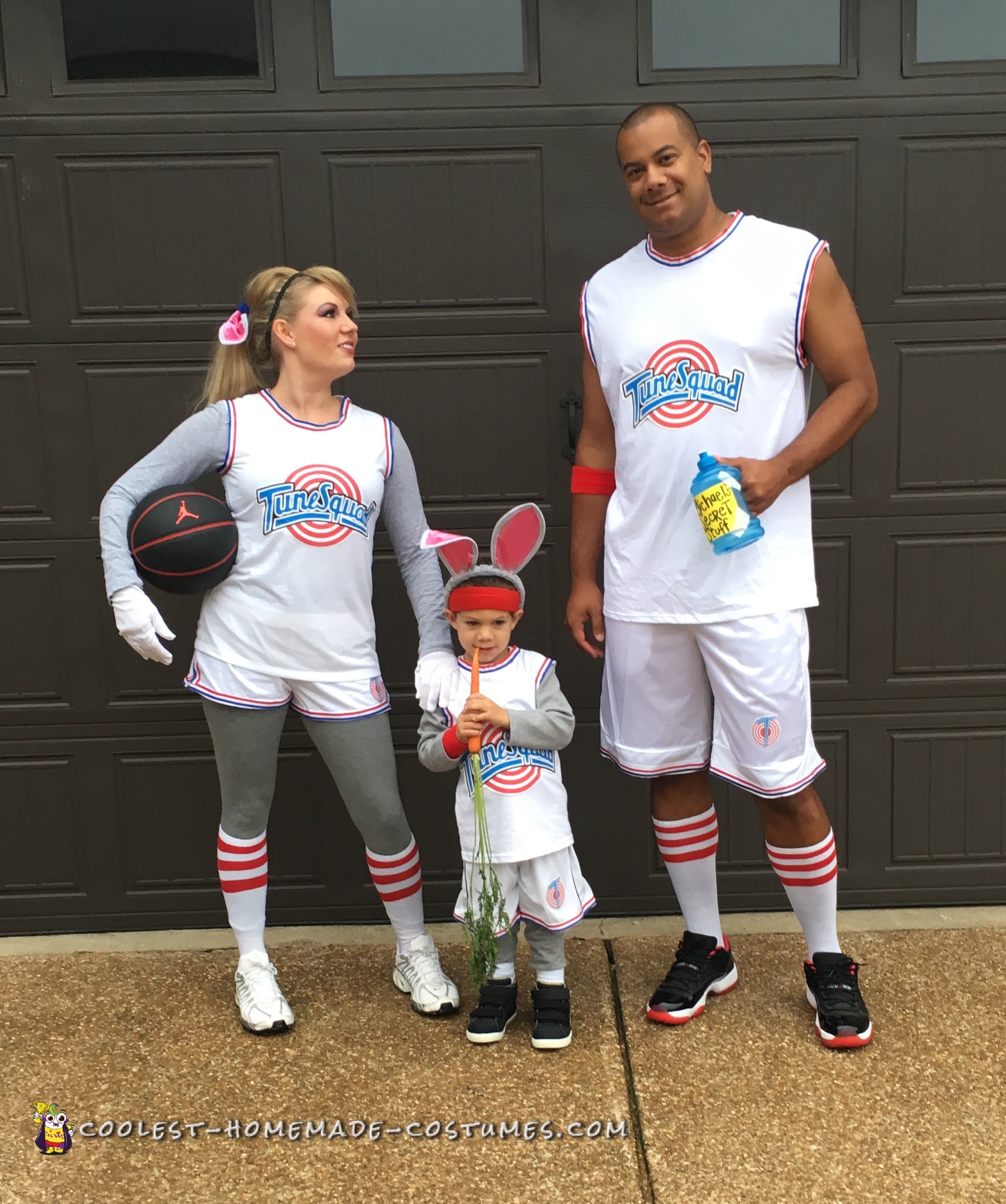 Homemade Space Jam Family Costumes!