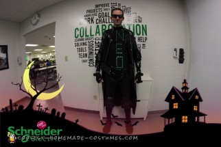 Homemade Self-Taught Matrix Costume: Neo, The One