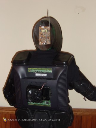 Cool DIY Robot Costume