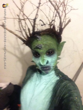 Awesome DIY Reptilian Alien Costume