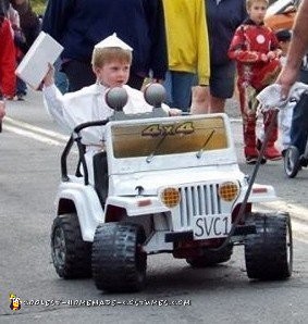 Amen for this Costume Idea - The Pope!