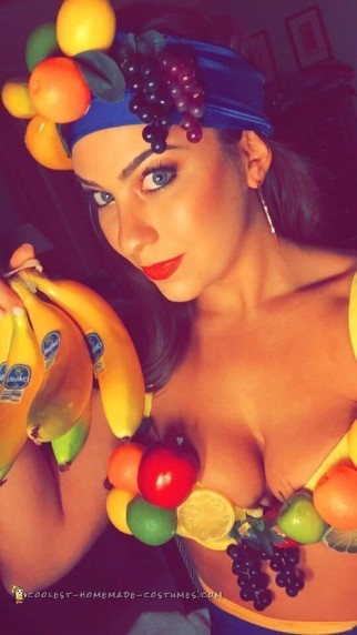 Sexy Chiquita Banana Girl (Carmen Miranda)