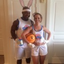 Space Jam's Bugs and Lola Bunny Couple Costume