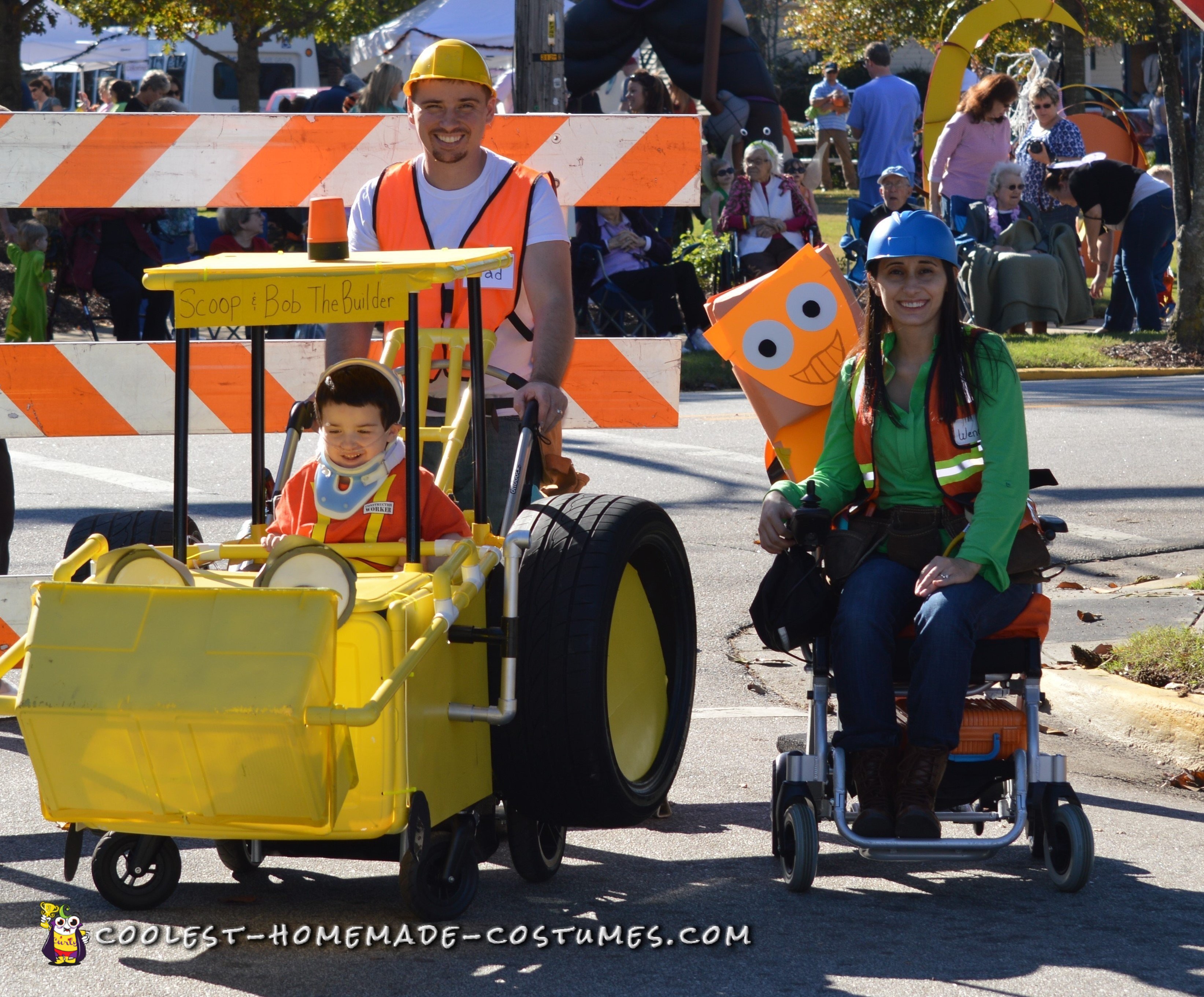 The Amazing Scoop and Bob the Builder Costume