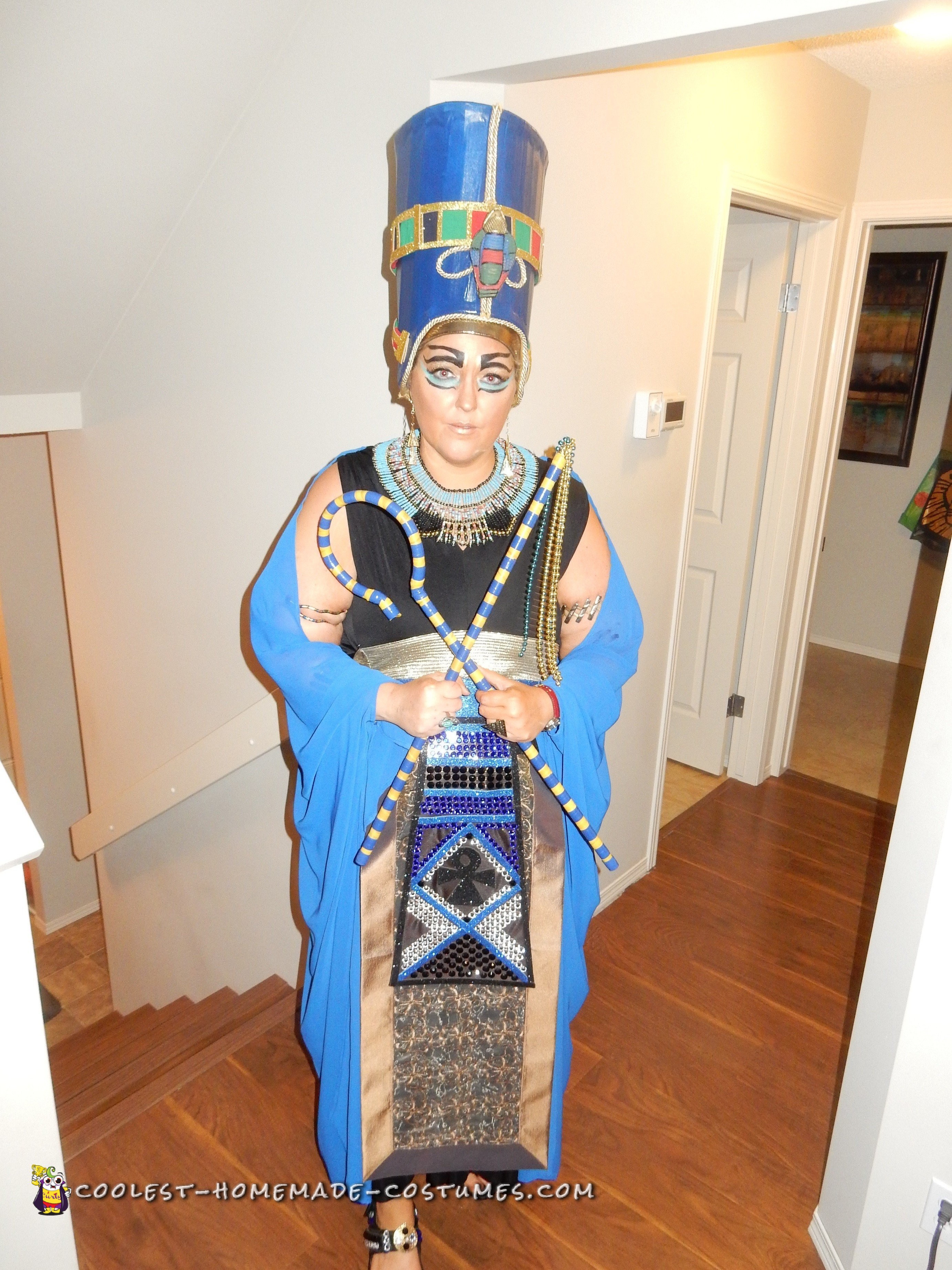 Walk like an Egyptian-Nefertiti Costume