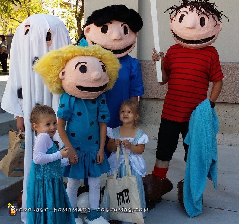 Charlie Brown Gang Costumes Welcome Great Pumpkin