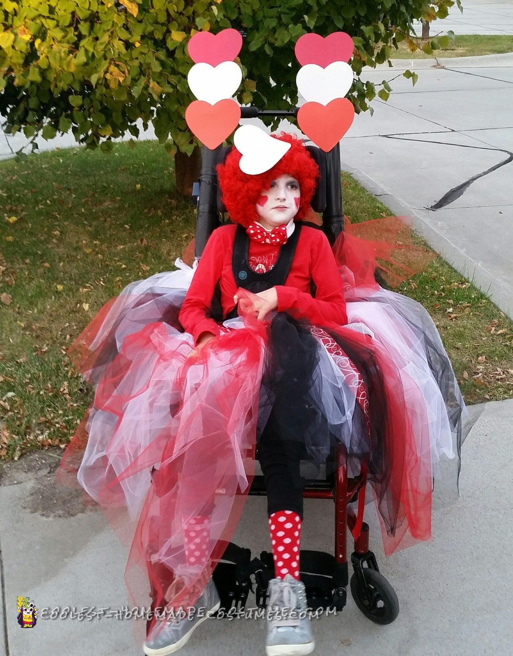 Wheelchair Princess of Hearts Costume with Heart Escort