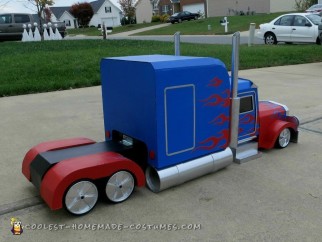 Coolest Transforming Optimus Prime Costume