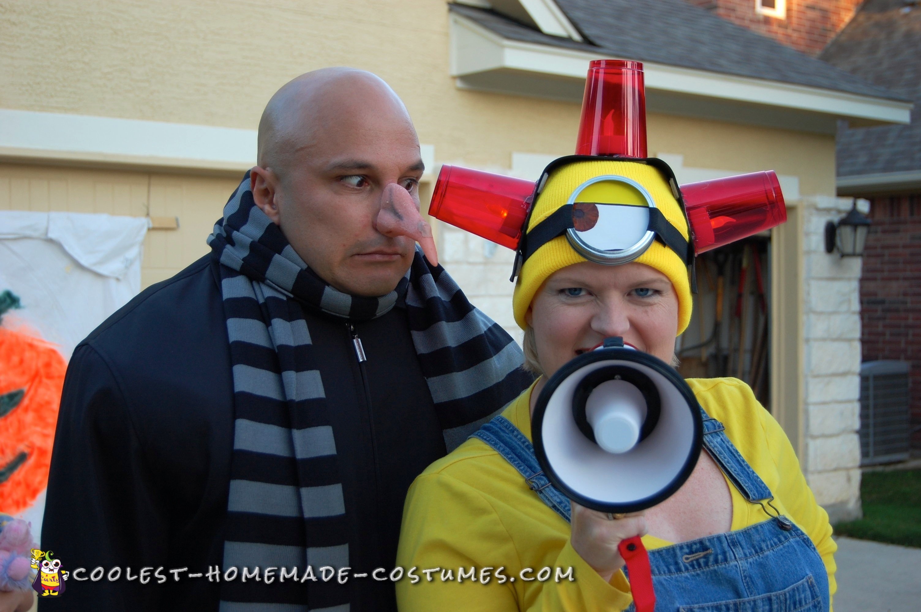 Adorable Despicable Me Family Costume
