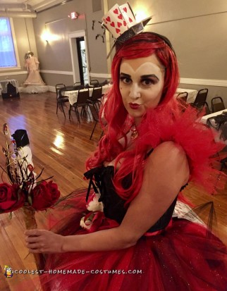 DIY queen of hearts costume