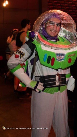 Coolest DIY Buzz Lightyear Costume