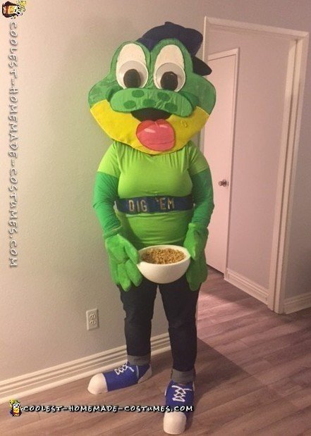 Honey Smacks frog costume