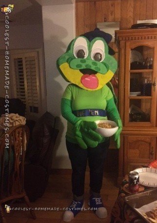 Honey Smacks frog costume