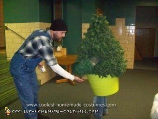 A Shrub...The Best Spy Costume Ever