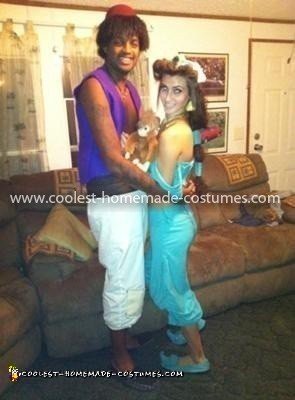 Coolest Aladdin and Jasmine Couple Costume 5