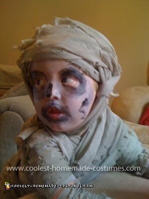 Homemade Baby Mummy Costume