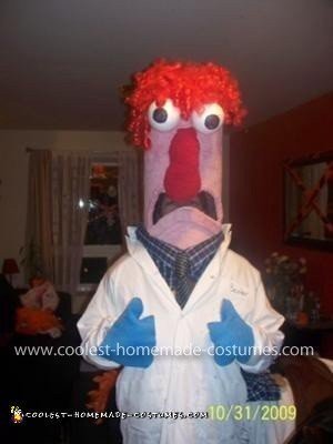 Homemade Beaker Halloween Costume Idea