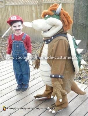 Coolest Bowser and Mario Couple Costume 25