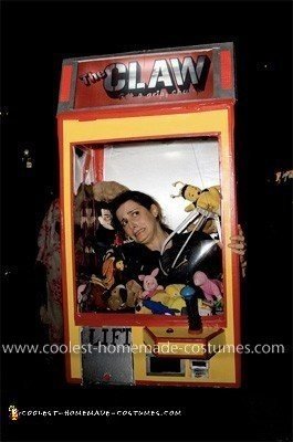 Claw Arcade Game Costume