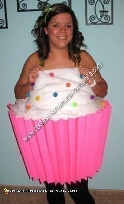 DIY Cupcake Costume for Halloween